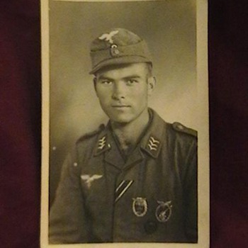 Original Photo, Luftwaffe Obergefreiter with Combat Badges