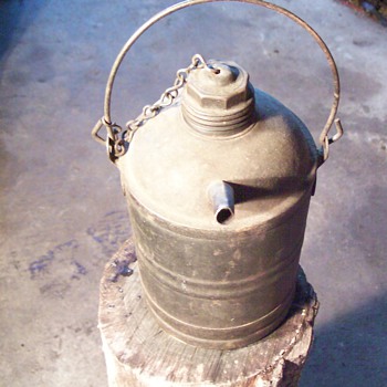 Reading Co oil can