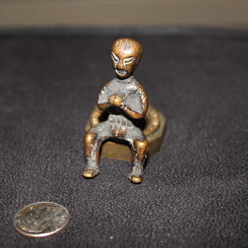Ancient Japanese? Man in sitting position Bronze Heavy