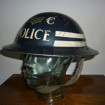 British WWII Special Constable Sergeant steel helmet. - Military and Wartime