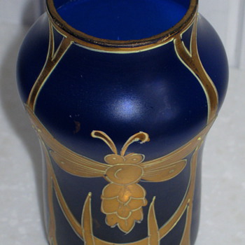 The Prettiest Miniature Vase - Art Glass