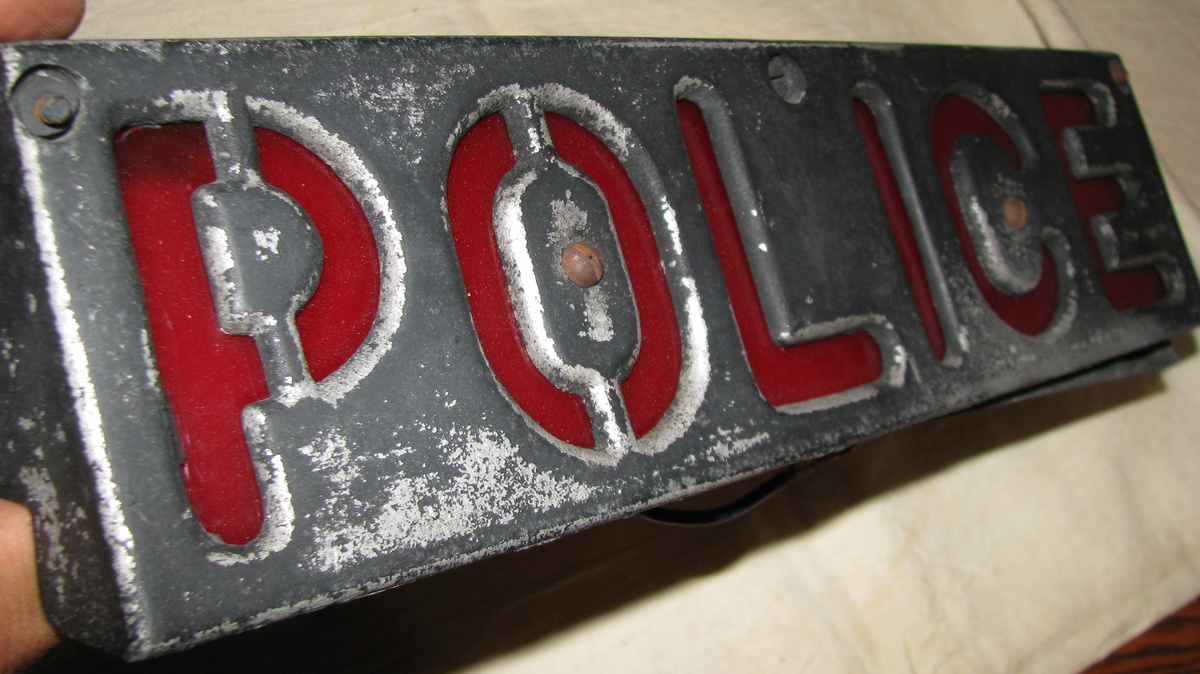 Vintage Police Vehicle Hood Light Collectors Weekly