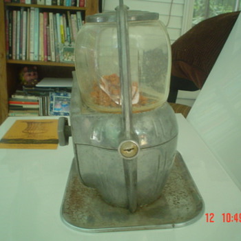 5 cent peanut machine