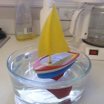 Bathtub memories anyone?  These 50's toy boats still float quite well!