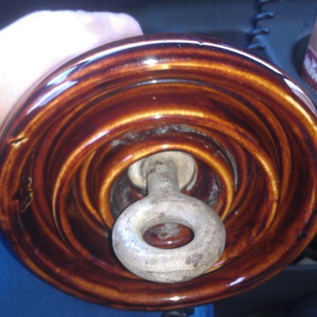 thomas insulator