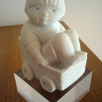 MARBELL BELGIAN BOY IN BILLY CART - Figurines