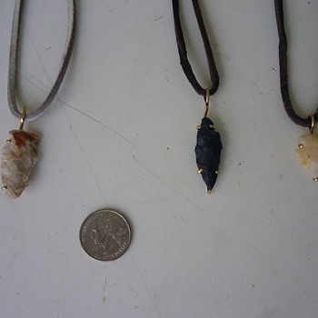 Bad tooth I have & a few arrowheads - Native American