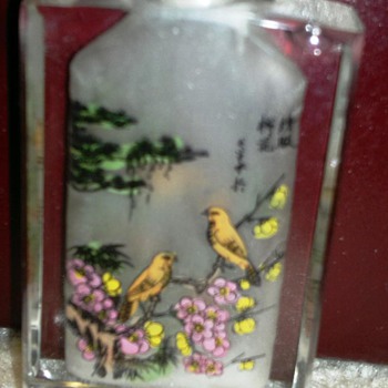 painted  Inside Glass Snuff Bottle