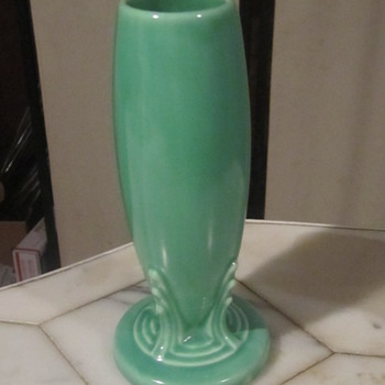 Fiesta Green Rocket Bud Vase Homer Laughlin 6 1/4" Old Vintage Incised Mark - Art Pottery