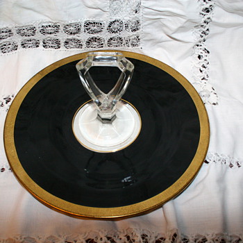Vintage black round serving tray with gold trim - Glassware