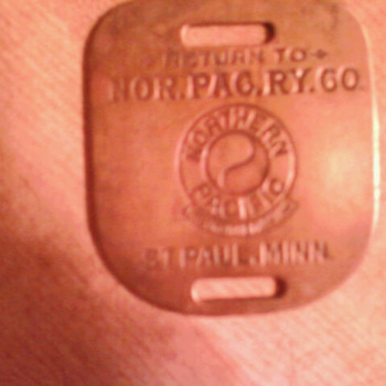 Northern pacific luggage tags a set of 2 and i by it self