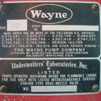 Old Wayne gas pump