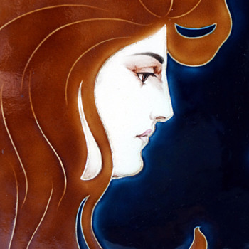 1896 Large Jugendstil Carl Sigmund Luber Tile for Johann von Schwarz Keramikfabrik (Nuremberg) - Art Pottery