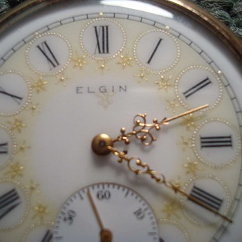 Beautiful Fancy Face Elgin - Pocket Watches