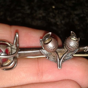 Sword Kilt Pin