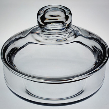 Gerda Stromberg - Cotton Jar with cap - Strombergshyttan 1933-34.
