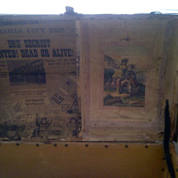  What company made this trunk?  - Furniture