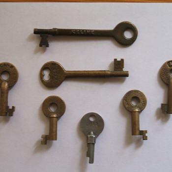 Caboose and Switch Stand Keys