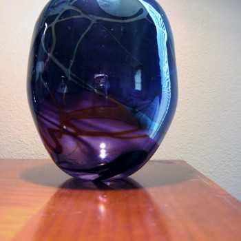 JULIA DONNELLY- BRITISH ART GLASS  DATES1987 - Art Glass