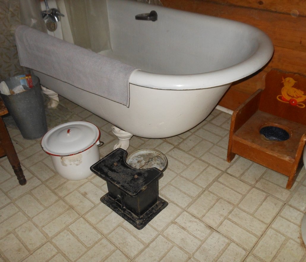 Antique Detecto Bathroom Scale | Collectors Weekly