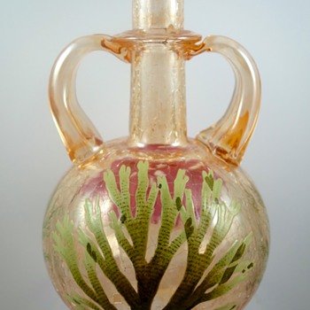 Moser Topaz Crackle Glass vase with enameled aquatic themed decoration, ca. 1920s - Art Glass