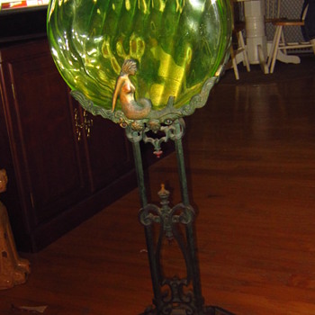 Vaseline Glass fish bowl with Stand - Glassware