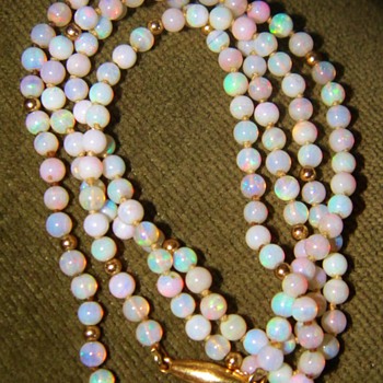 Vintage Deco Fire Crystal Opal Bead 750 18k Necklace 23" 4mm - Fine Jewelry