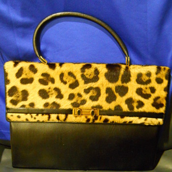 can you identify this leopard purse from mexico?