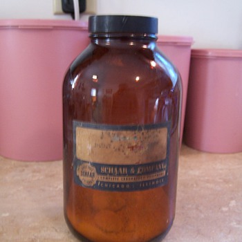 1 quart poison jar - Bottles