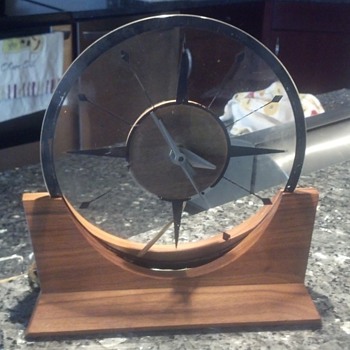 a vintage gilbert gift clock