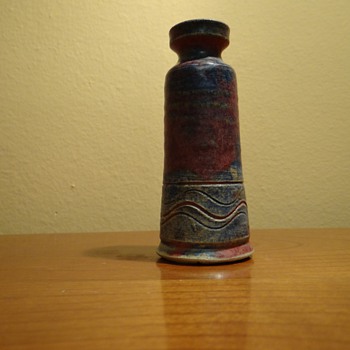MICHAEL  KENNEDY  CERAMICS -IRELAND - Art Pottery