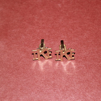 Ike cuff links