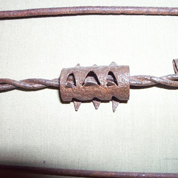 More antique barbed wire - Tools and Hardware