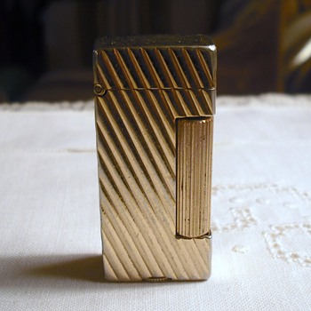 Rare Dunhill Gold Plate Mini Rollalite "not made anymore" - Tobacciana
