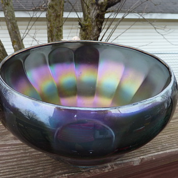 What is this? out side is smooth inside has ribs. a few airbubbles makes me think it is old? - Glassware