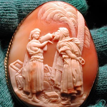 Real Rebecca at the well cameo - Victorian Era