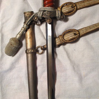Model 1935 German Army Dress dagger with hangers and knot - Military and Wartime