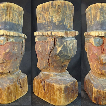 Antique Folk Art Carving of a Gentleman with Hat and Glasses - Folk Art