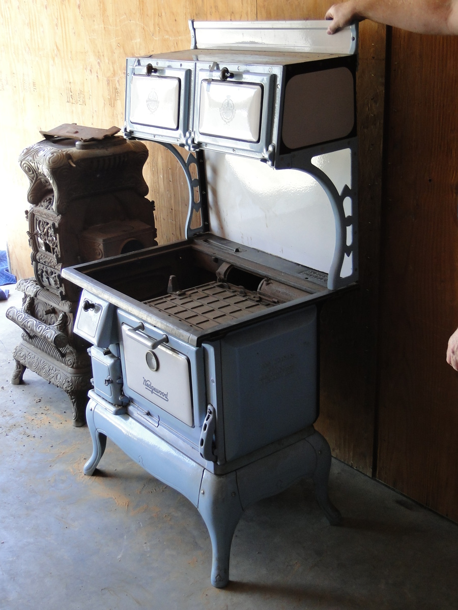 Wedgewood wood cook stove Collectors Weekly