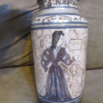 Antique vase ? seeking info