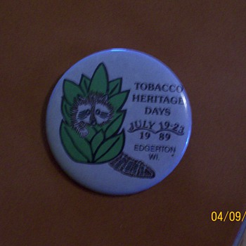 Pinback Tobacco Heritage 1989