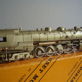 BRASS STEAM LOCOMOTIVE - Model Trains