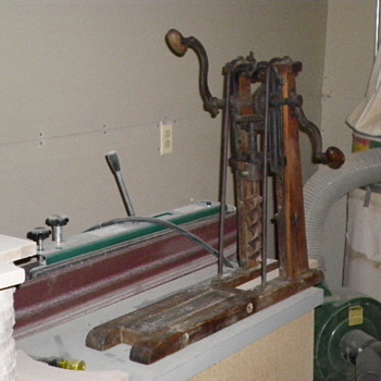 Antique hand crank drill press - Tools and Hardware
