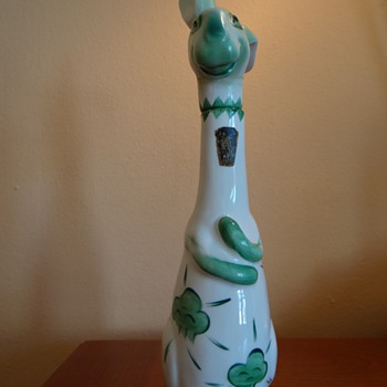 WILLIAM GOEBEL - GERMANY /DATES 1935-1942/HAPPY EASTER EVERY ONE:) - Art Pottery