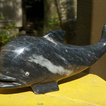 Carved Black Onyx Whale! - Figurines