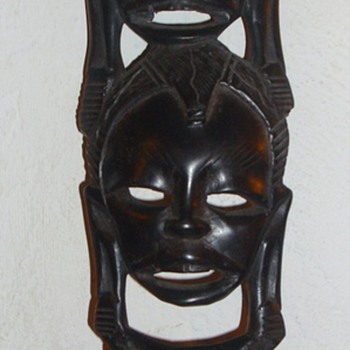 Small African mask - Folk Art