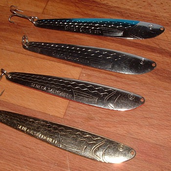 Vintage Seneca Salmoneer Fishing Lures - Fishing