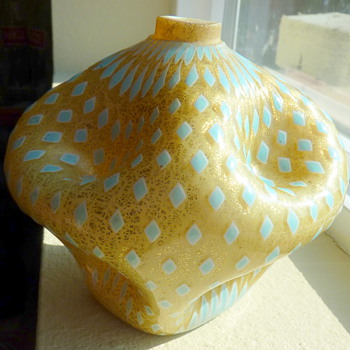 Show & Tell - Antique Bottles | Collectors Weekly