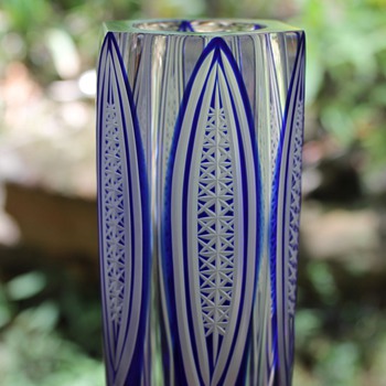 Edo Kiriko vase - Art Glass