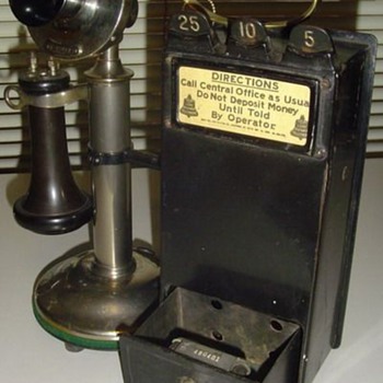 W.E. #14 coin collector with 20-B desk stand